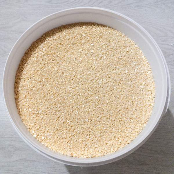 beige shimmer bath salt 12 kg